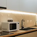 Miku Apartment - Perfect 1Bedroom At Komuna E Parisit
